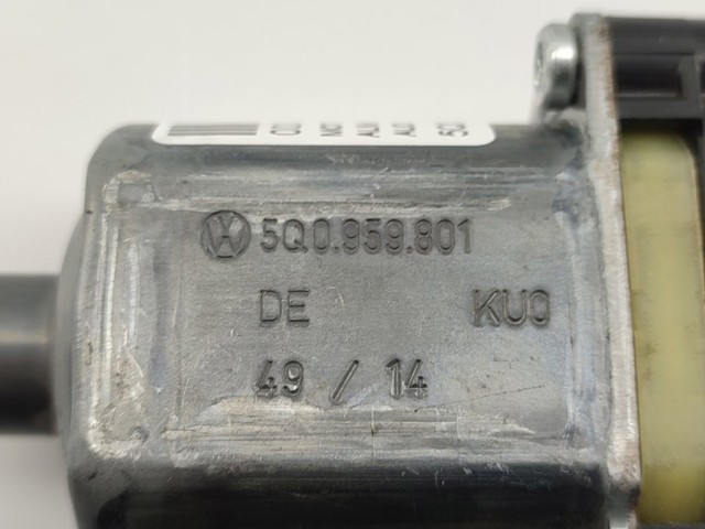 5Q0959801 Motor del elevalunas de la puerta trasera izquierda  en stock Granada