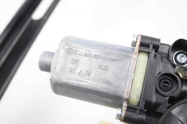 VAG 5Q0959801 Motor del elevalunas de la puerta trasera izquierda  comprar en Ponferrada