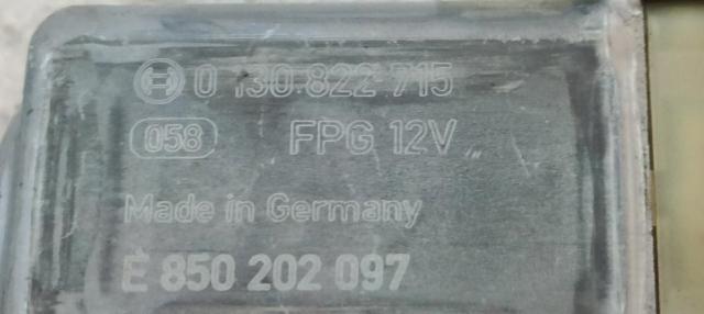 5Q0959801A Motor del elevalunas de la puerta delantera izquierda  disponible Málaga