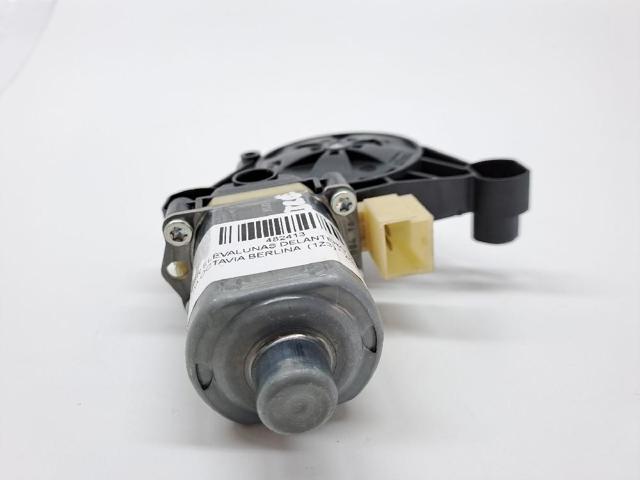 5Q0959801B Motor del elevalunas de la puerta delantera  en stock Sabadell