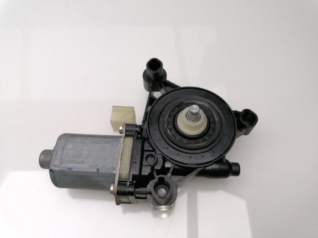 5Q0959801C Motor del elevalunas de la puerta delantera izquierda  comprar en Zaragoza