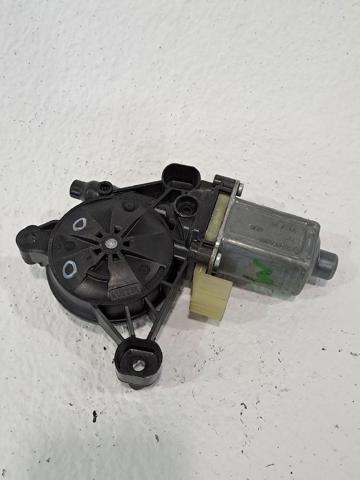 5Q0959802B VAG Motor del elevalunas de la puerta delantera derecha  en stock Huelva