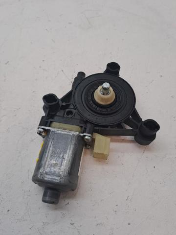 VAG 5Q0959802B Motor del elevalunas de la puerta delantera derecha  comprar en Albacete