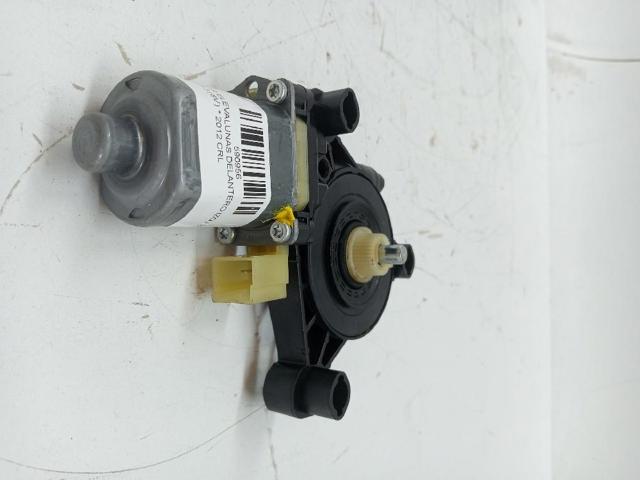 5Q0959802B Motor del elevalunas de la puerta delantera derecha comprar Sevilla