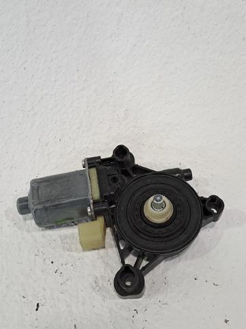 5Q0959802B VAG Motor del elevalunas de la puerta delantera derecha  comprar en Lleida