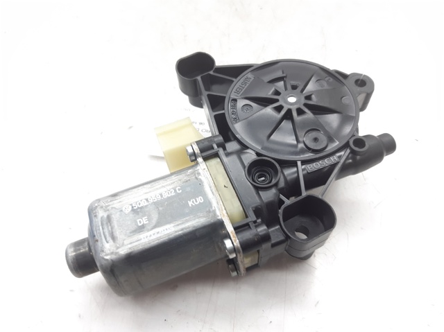 VAG 5Q0959802C Motor del elevalunas de la puerta delantera derecha  comprar en Ponferrada