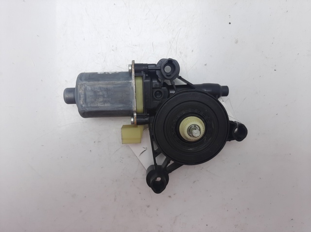 VAG 5Q0959802C Motor del elevalunas de la puerta delantera derecha  comprar en Ponferrada