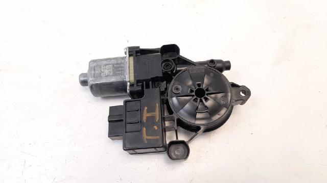 5Q0959811A Motor del elevalunas de la puerta trasera izquierda comprar Almería