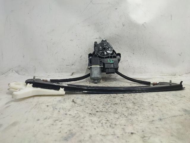 5Q0959811A VAG Motor del elevalunas de la puerta trasera derecha comprar Bilbao