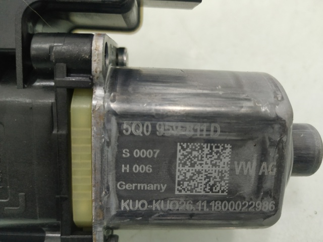 5Q0959811D VAG Motor del elevalunas de la puerta trasera izquierda  comprar en Lleida