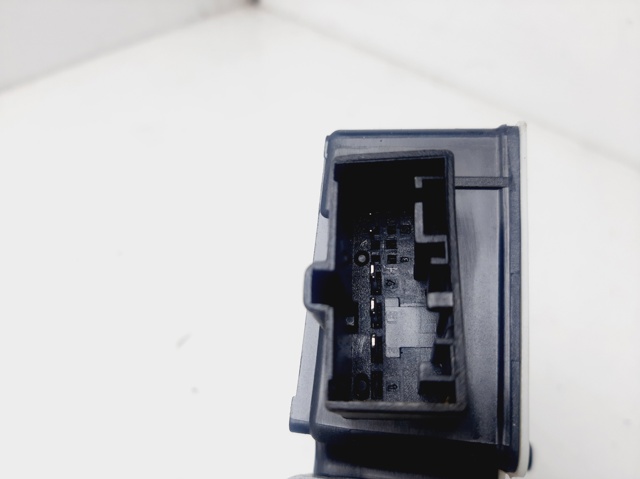 5Q0959811D VAG Motor del elevalunas de la puerta trasera izquierda comprar Alcalá