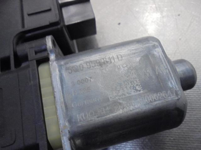 5Q0959811D VAG Motor del elevalunas de la puerta trasera izquierda comprar Alcalá