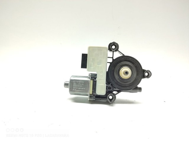 VAG 5Q0959811D Motor del elevalunas de la puerta trasera izquierda  disponible Valladolid