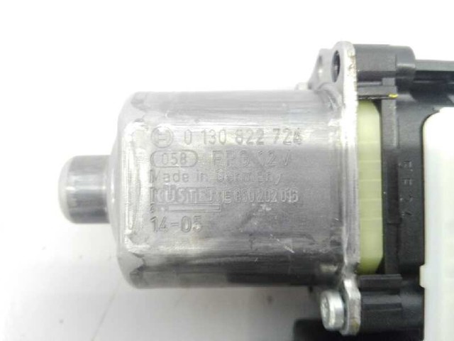 5Q0959812A Motor del elevalunas de la puerta trasera izquierda  disponible Burgos