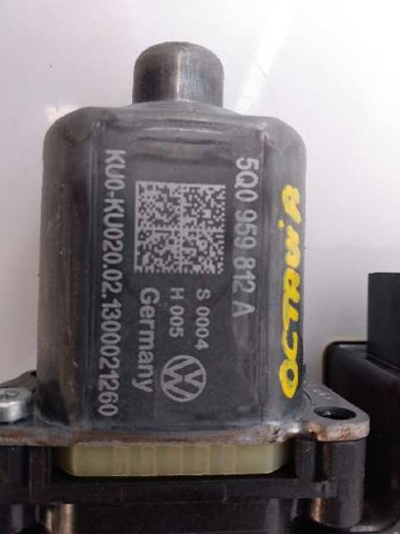 VAG 5Q0959812A Motor del elevalunas de la puerta trasera izquierda comprar Tarragona