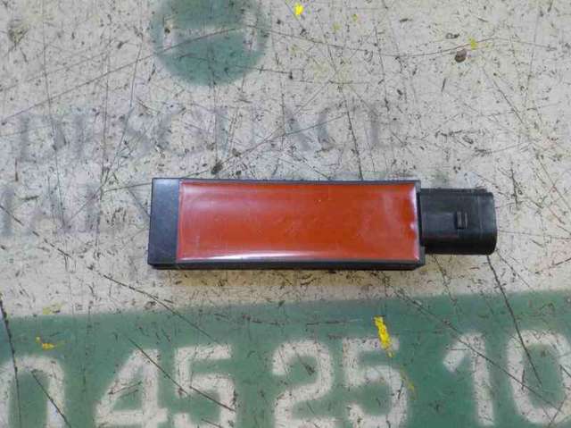 VAG 5Q0962131 Antena Kessy  en stock Terrassa