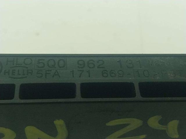 5Q0962131 VAG Antena Kessy  disponible Vigo
