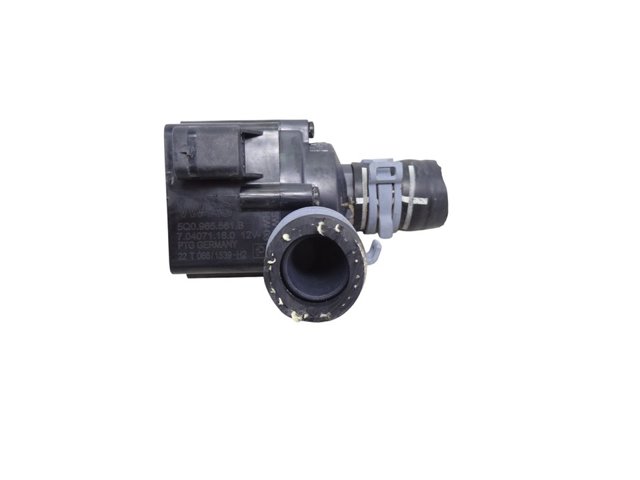 VAG 5Q0965561B Bomba de agua eléctrica auxiliar  en stock Terrassa