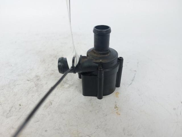 5Q0965561B VAG Bomba de agua eléctrica auxiliar  disponible Vigo