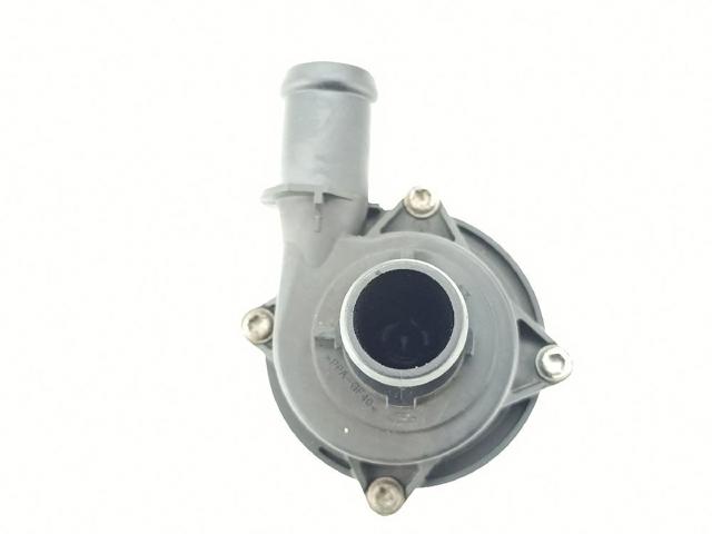 5Q0965567J Bomba de agua eléctrica auxiliar  disponible Málaga