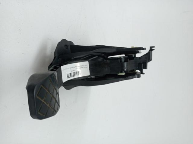 5Q1721321C Pedal embrague  disponible Málaga
