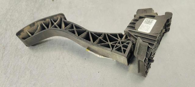 5Q1721503F VAG Pedal del acelerador  disponible Ourense