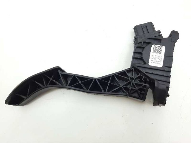5Q1721503H VAG Pedal del acelerador  disponible Vigo