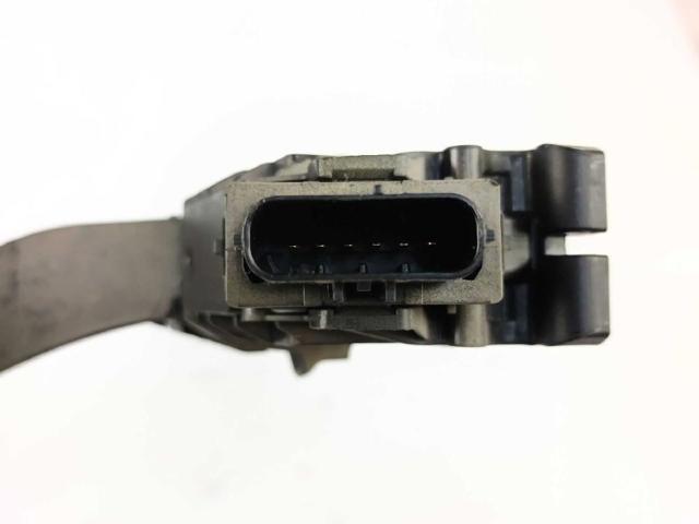 5Q1723503K Pedal del acelerador  en stock Sabadell