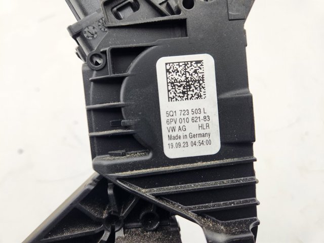 5Q1723503L VAG Pedal del acelerador  en stock Córdoba