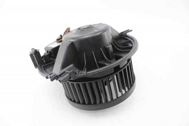 VAG 5Q1819021A Motor del ventilador del calefactor  comprar en Ponferrada