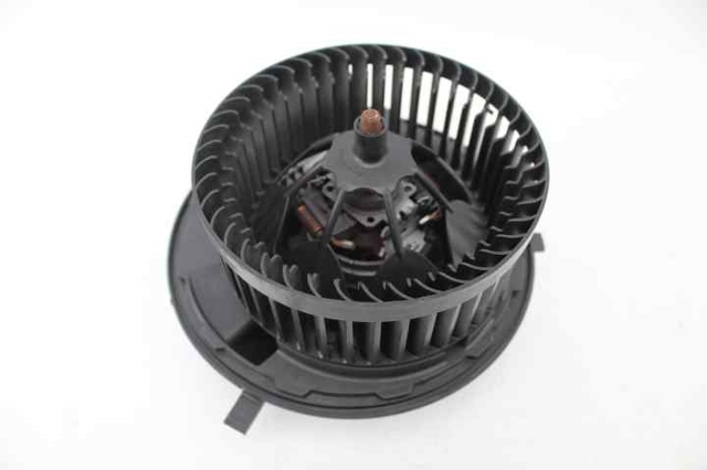 VAG 5Q1819021A Ventilador habitáculo comprar Pamplona