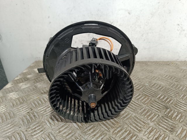 VAG 5Q1819021B Ventilador habitáculo comprar Barcelona