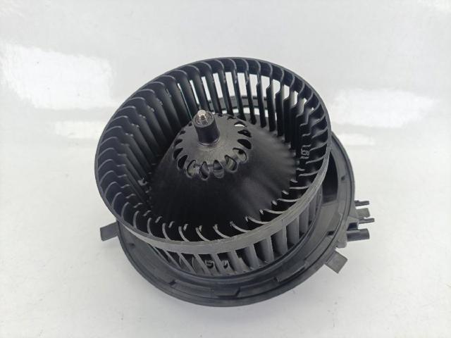 5Q1819021E VAG Motor del ventilador del calefactor  disponible Alicante