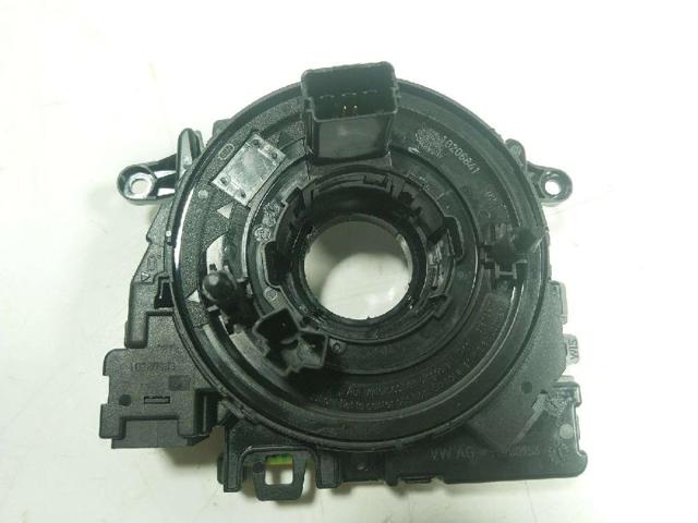 5Q1953507GAIGI VAG