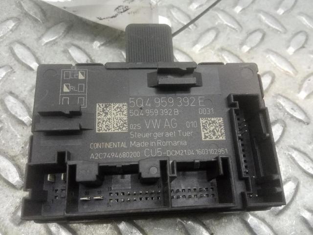 VAG 5Q4959392E Unidad de confort de la puerta delantera  en stock Valencia