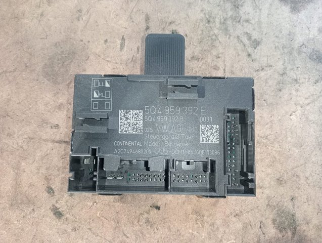 5Q4959392E VAG Unidad de confort de la puerta delantera  comprar en Oviedo