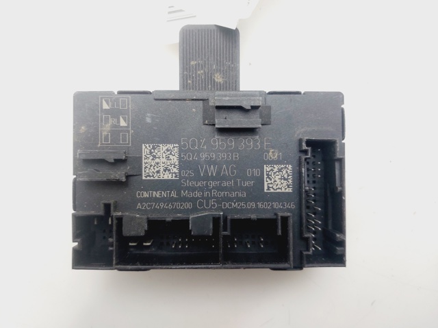 5Q4959393E Unidad de confort de la puerta delantera comprar Sevilla