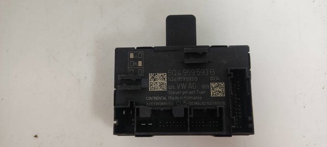5Q4959593B Unidad de confort de la puerta delantera comprar Almería