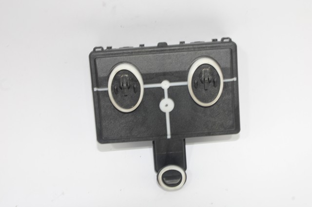 5Q4959593P Unidad de confort de la puerta delantera  disponible Utrera