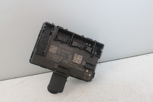 5Q4959593P Unidad de confort de la puerta delantera  disponible Burgos