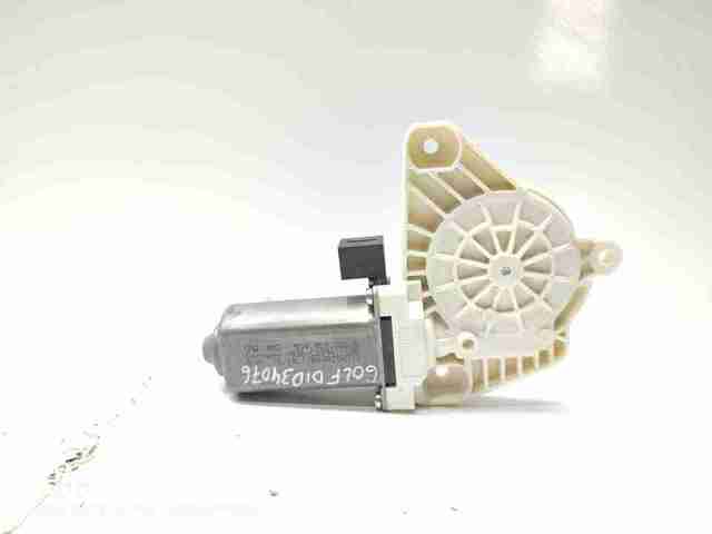 5Q4959802B Motor del elevalunas de la puerta delantera derecha  comprar en Reus