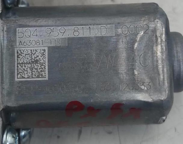 5Q4959811D Motor del elevalunas de la puerta trasera izquierda  comprar en Zaragoza
