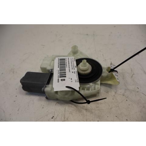 5Q4959811D Motor del elevalunas de la puerta trasera izquierda  comprar en Reus