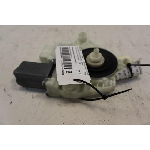 5Q4959811D Motor del elevalunas de la puerta trasera izquierda comprar Sevilla