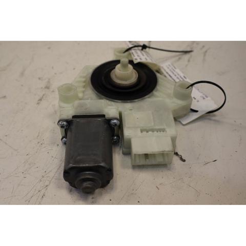 5Q4959812D Motor del elevalunas de la puerta trasera derecha  en stock Sabadell