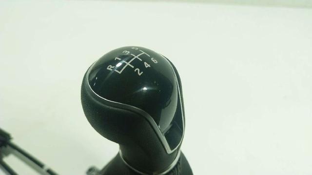5R3711049L VAG Palanca de cambios  en stock Gandía