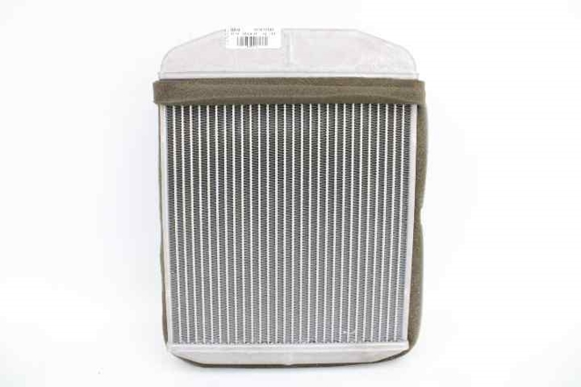 5R5810100 Radiador de calefacción  comprar en Zaragoza