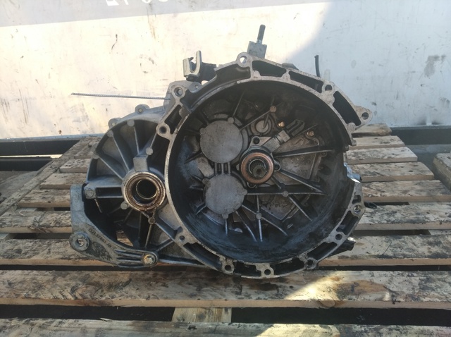 Caja de cambios manual 5S7R7002CA FORD