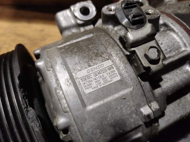 Compresor de aire acondicionado Toyota Corolla R10