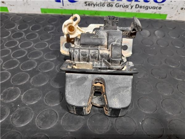 5TA827505D Cerradura de maletero  en stock Granada
